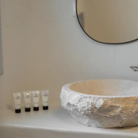 Spilia Caves Santorini Ferienhaus Akrotírion