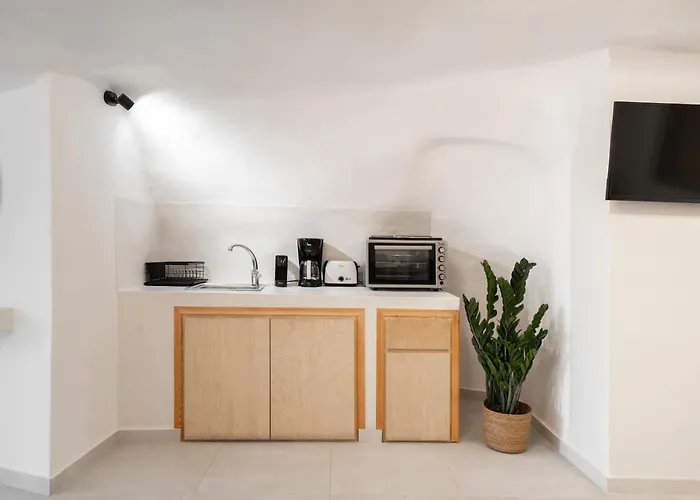 Spilia Caves Santorini * Akrotírion